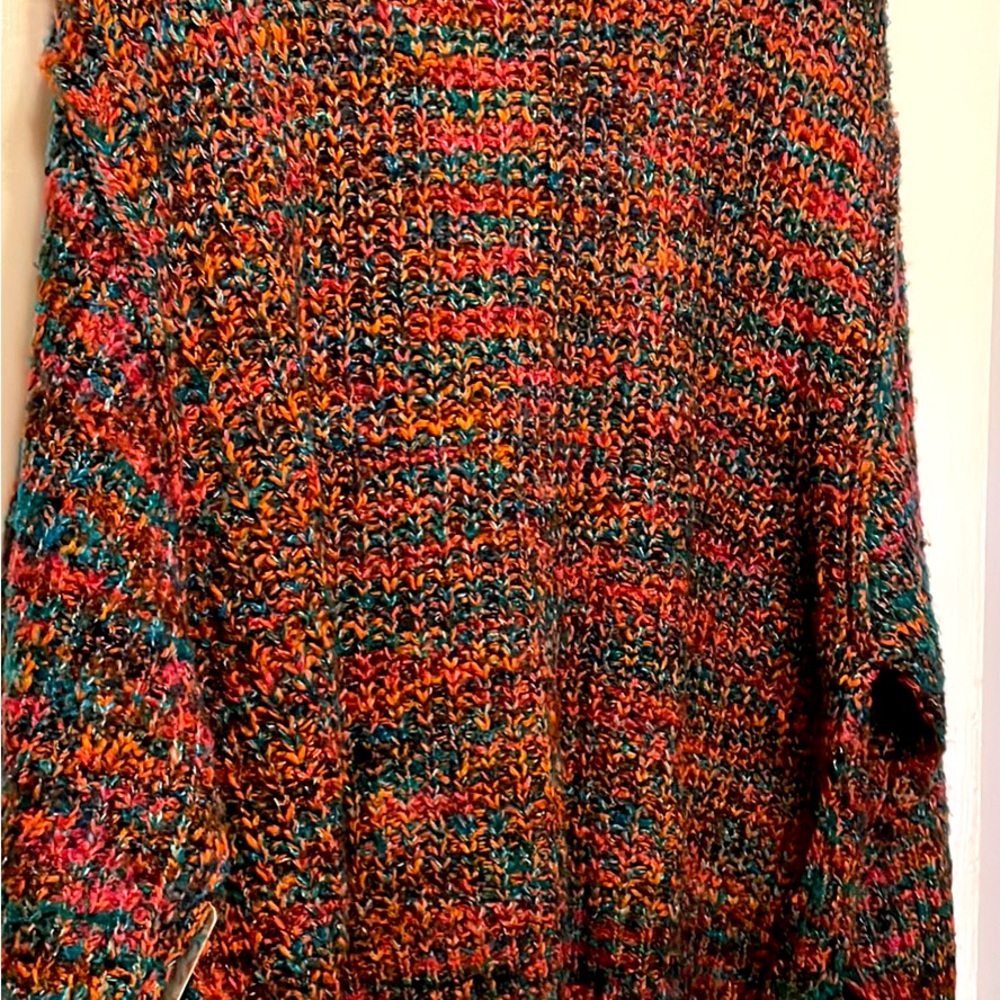 Nwt free people V-neck sweater medium